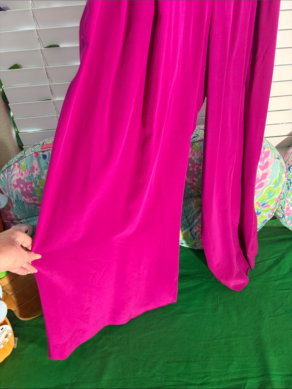 Ellen Tracy Silk Fuchsia Wide Leg Pants - Picture 3 of 7